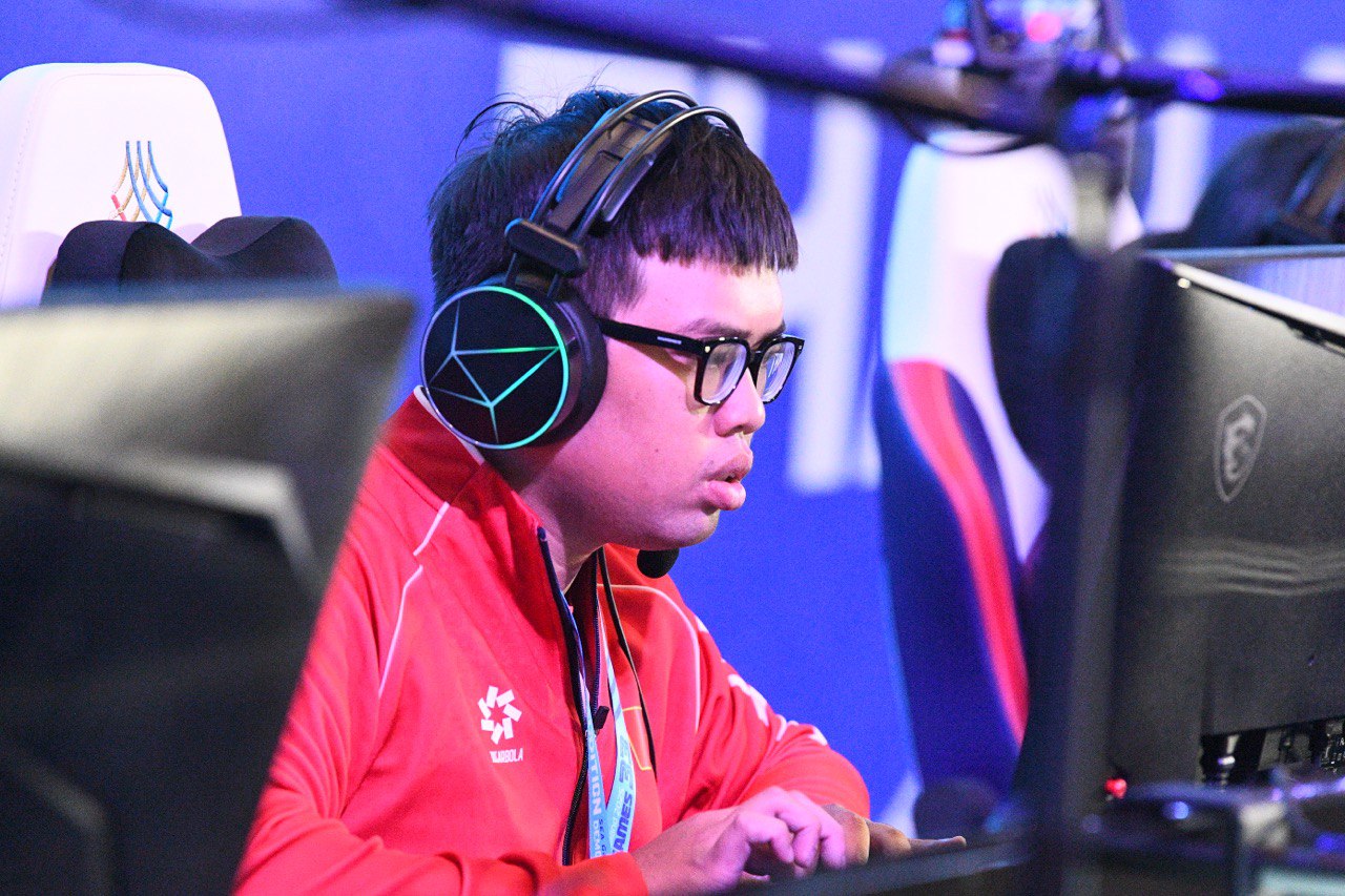 Tuyển thủ Việt Nam gục đầu bật khóc vì vụt mất HCV Audition,