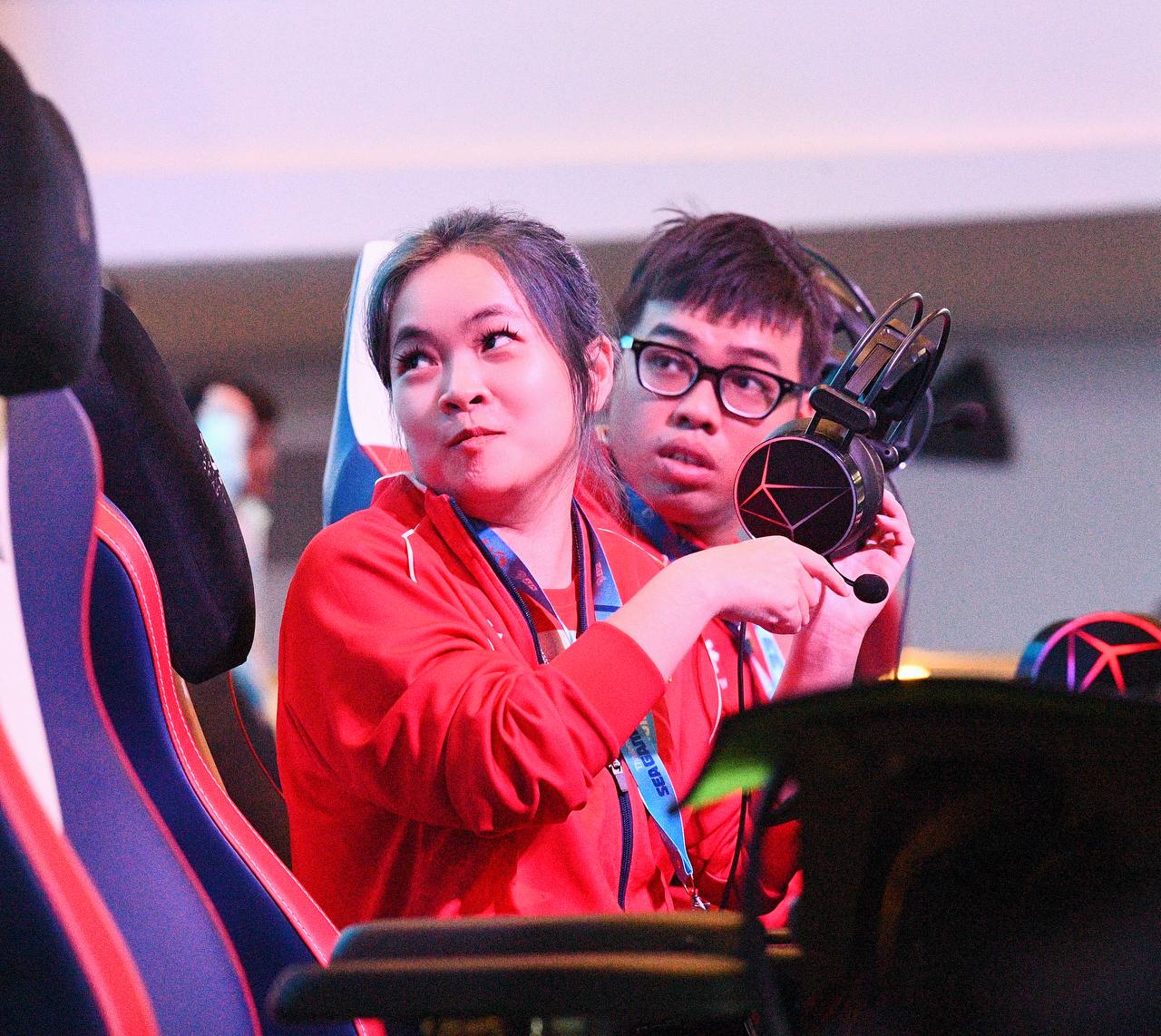 Tuyển thủ Việt Nam gục đầu bật khóc vì vụt mất HCV Audition,