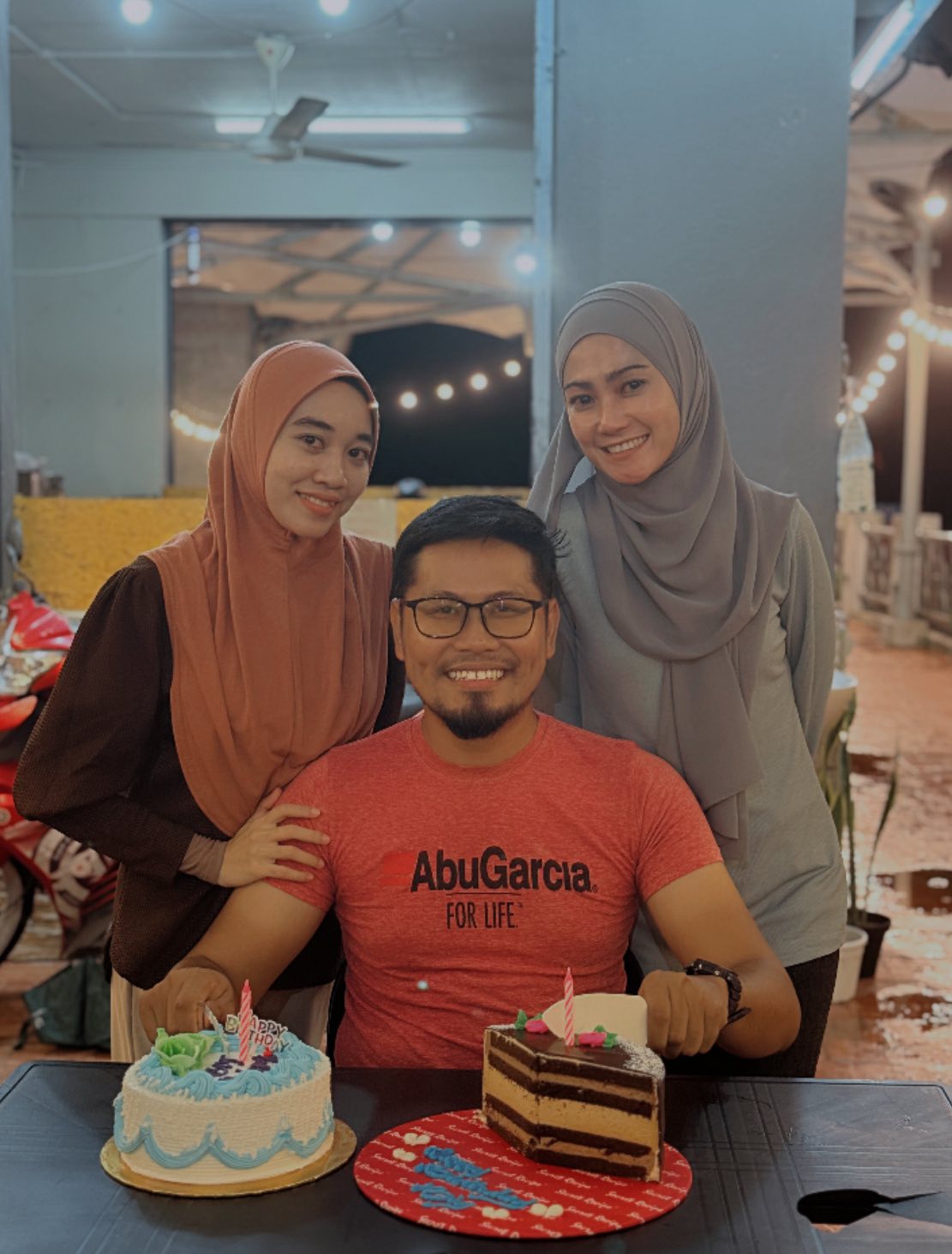 Sốc: Chồng công khai cưới bạn thân làm vợ bé, vợ cả gật đầu vì “anh ấy đã thành thật”- Ảnh 1.