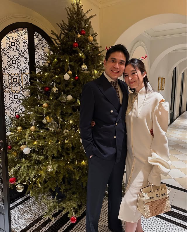 Nữ hoàng chuyển giới Nong Poy: 40 tuổi đẹp thách thức thời gian, cưới chồng hào môn gia thế khủng- Ảnh 16.