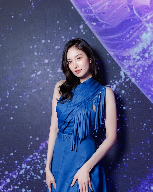 Nữ hoàng chuyển giới Nong Poy: 40 tuổi đẹp thách thức thời gian, cưới chồng hào môn gia thế khủng- Ảnh 11.