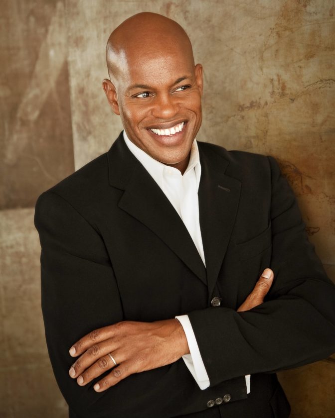 Sốc nặng clip nam diễn viên nổi tiếng bị đâm chết tại nhà riêng, danh tính nghi phạm gây phẫn nộ- Ảnh 3.