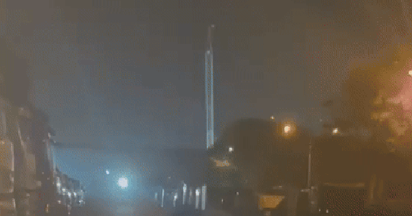 Bắt gặp "quái thú" lững thững giữa bãi xe lúc nửa đêm, chuyên gia nói: Loài duy nhất sống tại châu Á quai thu 3 17700907239011720065931 1770103712813 17701037133651033876572 0 9 288 470 crop 1770103785103263486100gifpng