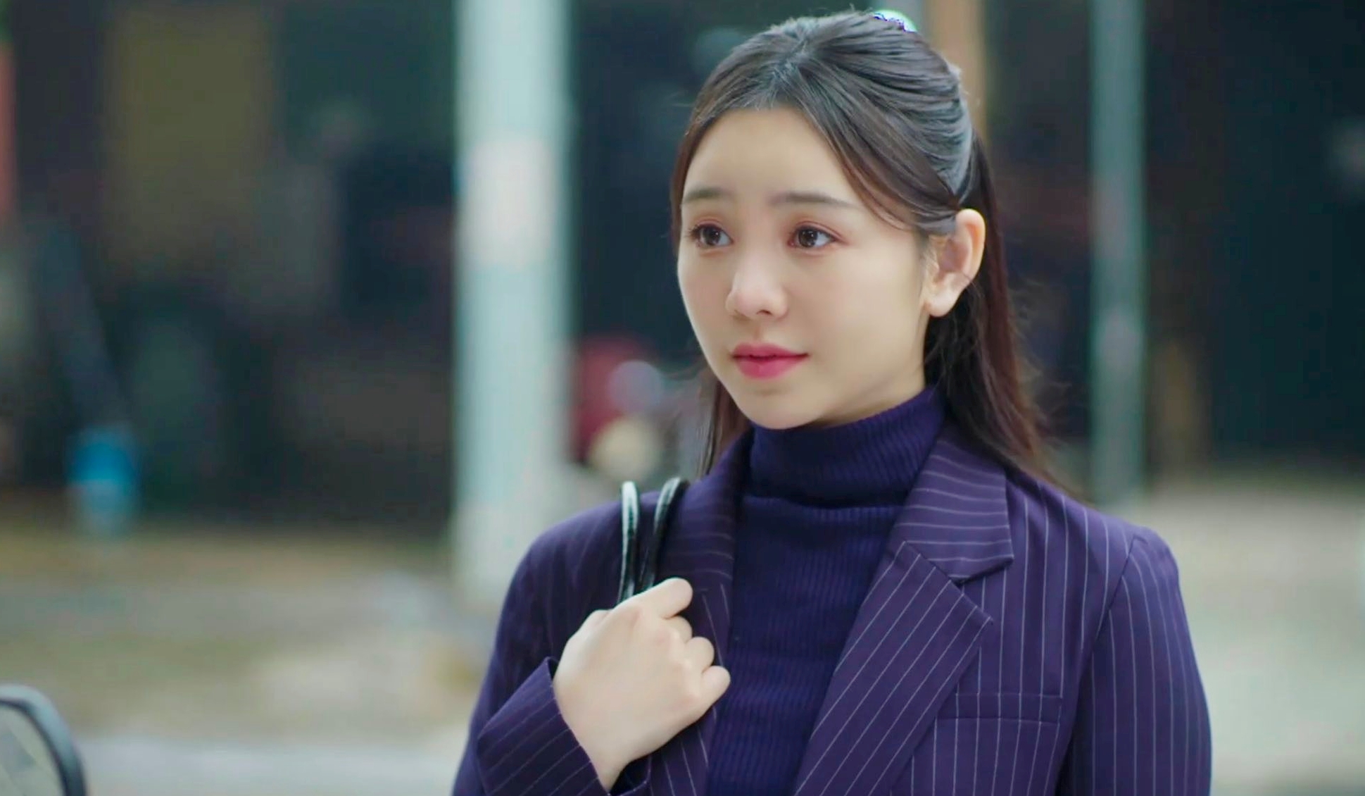 Nhìn cặp sao Việt này tán nhau mà cả MXH là người đổ: Nhà trai đẹp không vết xước, nhà gái được ví với Phạm Băng Băng- Ảnh 6. Nhìn cặp sao Việt này tán nhau mà cả MXH là người đổ: Nhà trai đẹp không vết xước, nhà gái được ví với Phạm Băng Băng- Ảnh 6.