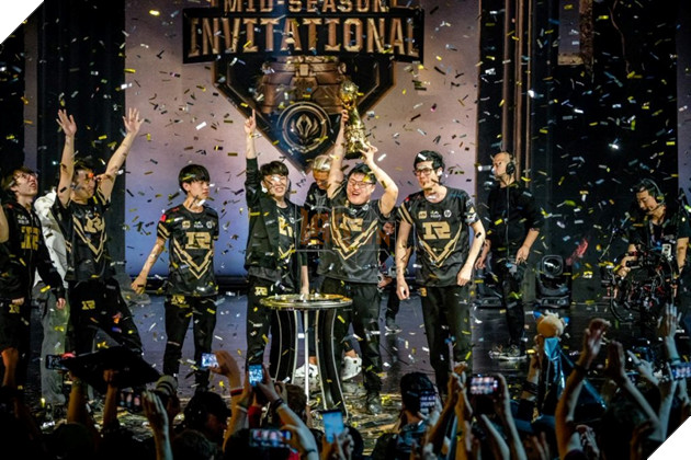 LCP: Sau Levi, Karsa Trở Thành Tuyển Thủ Tiếp Theo Rời Khỏi Khu Rừng Summoner's Rift 4