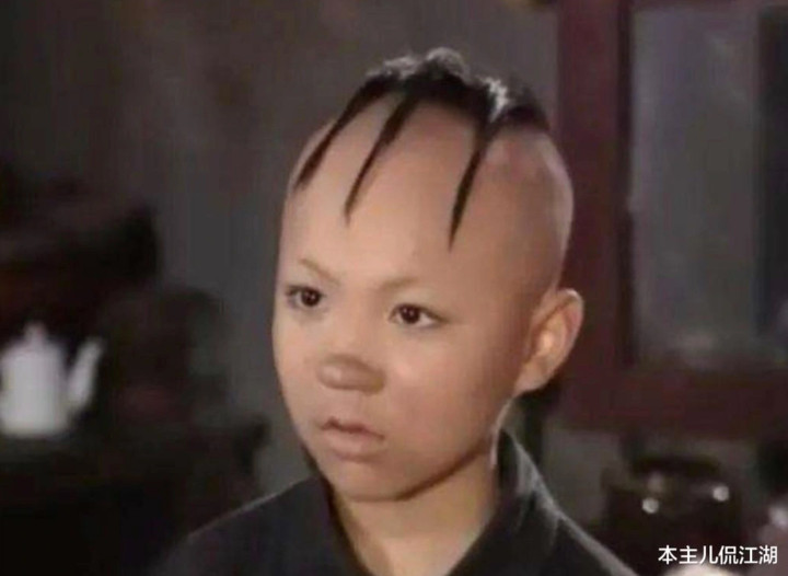 Cậu bé Tam Mao kinh điển của màn ảnh: Hào quang lụi tàn, giờ chật vật mưu sinh- Ảnh 2.