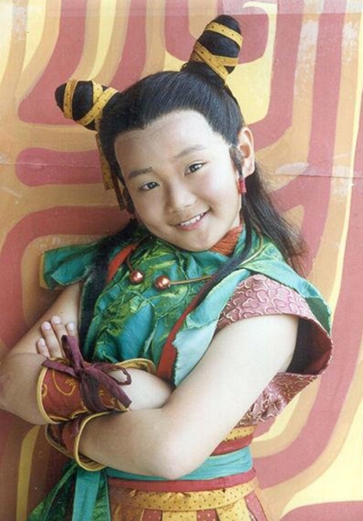 Na Tra đáng yêu nhất màn ảnh: Đánh mất hào quang, loay hoay tuổi U40- Ảnh 1.