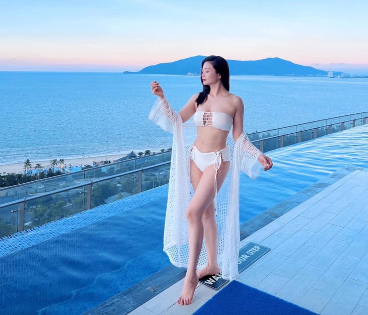 Nhan sắc trẻ đẹp ở tuổi U50 của nữ NSƯT đang gây sốt trên phim giờ vàng VTV- Ảnh 11.