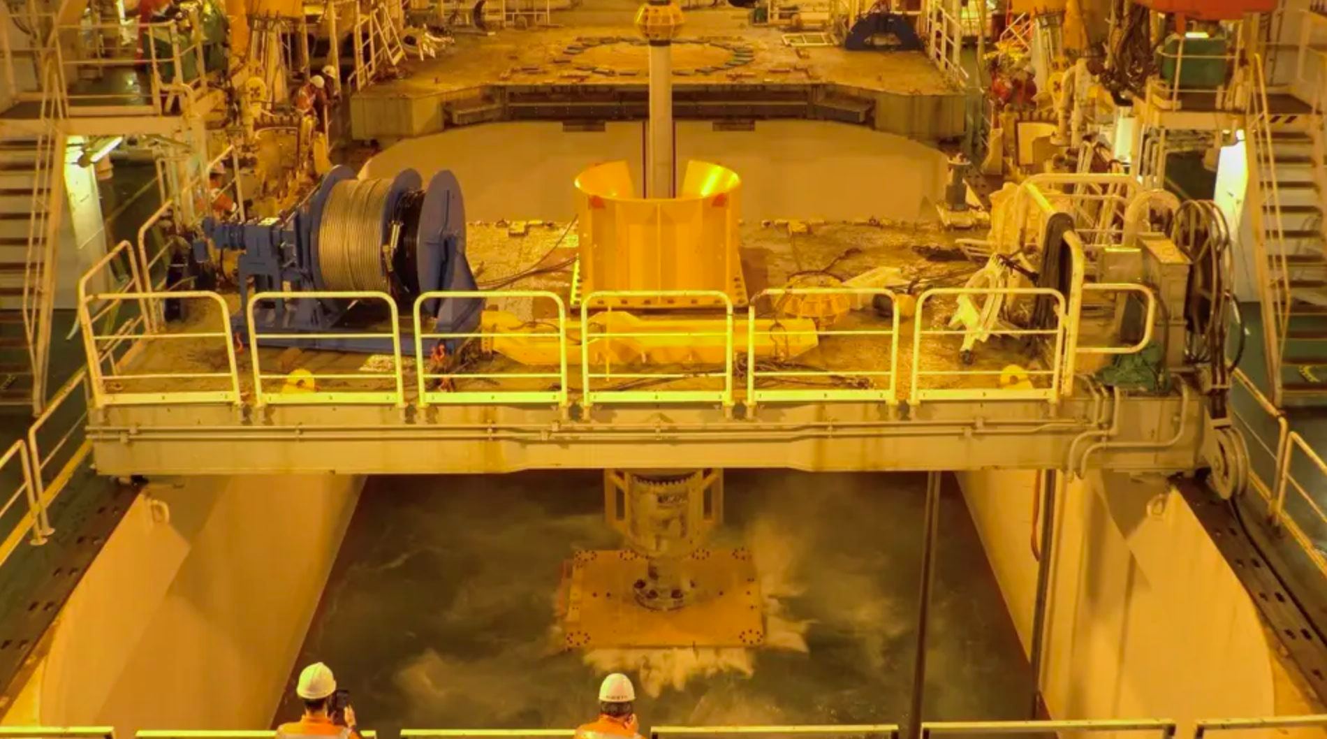 Khoan sâu 6000 mét với cỗ máy không người lái, mỏ kho báu 16 triệu tấn lộ diện, đủ cung cấp cho cả thế giới trong hơn 700 năm- Ảnh 1.
