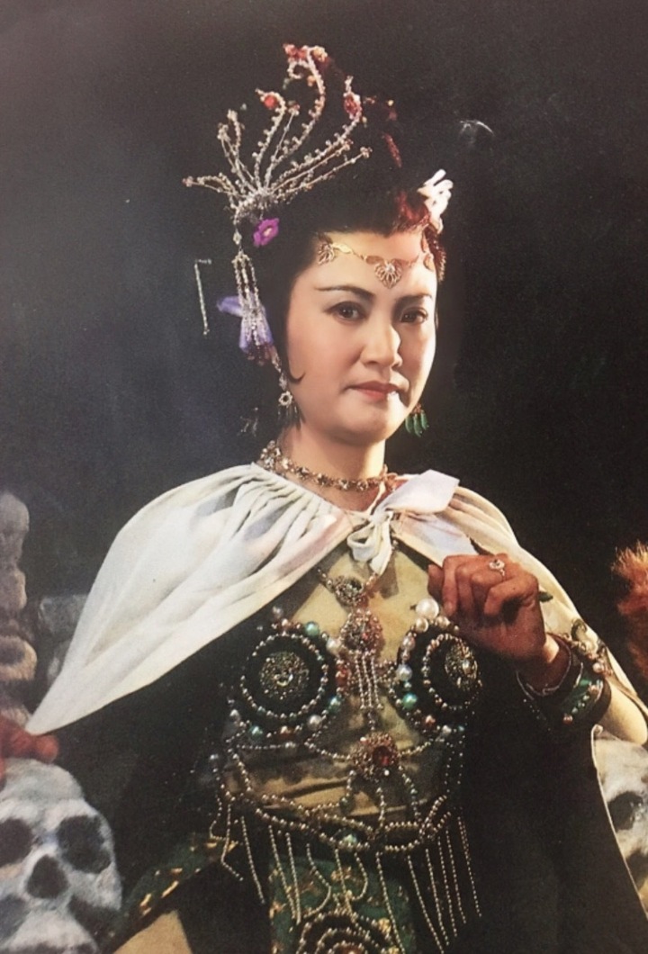 Bạch Cốt Tinh phim