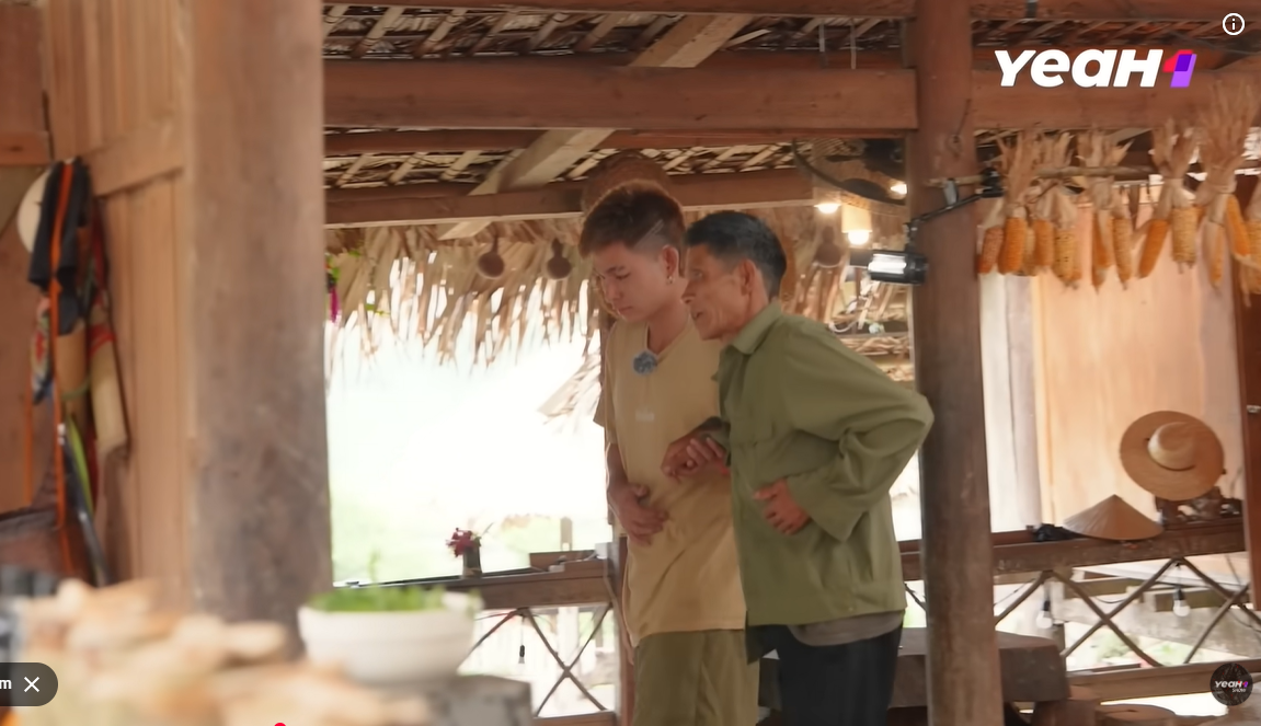 Nhân vật từng xuất hiện ở Gia đình Haha qua đời, Jun Phạm và dàn sao chia buồn- Ảnh 4. Nhân vật từng xuất hiện ở Gia đình Haha qua đời, Jun Phạm và dàn sao chia buồn- Ảnh 4.