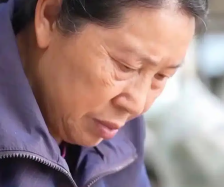 Chàng trai bại liệt sống nhờ máy thở, chỉ dùng 1 ngón tay tạo nên chuyện thần kỳ- Ảnh 2.