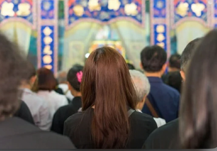 Cháu gái lên mạng nhờ người lạ dự đám tang bà ngoại- Ảnh 1. Cháu gái lên mạng nhờ người lạ dự đám tang bà ngoại- Ảnh 1.