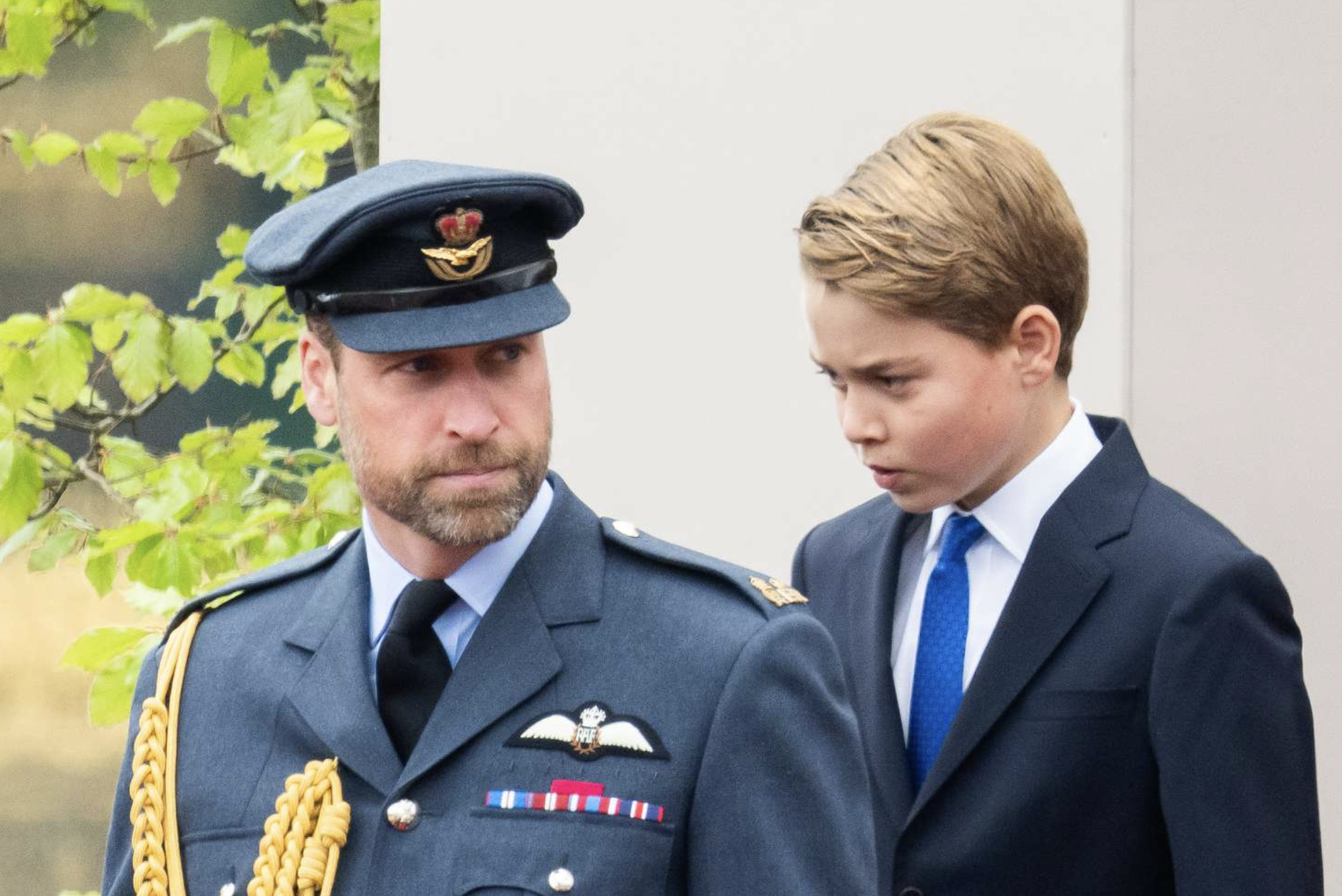 Vì sao Thân vương William sắp không được bay cùng con trai cả?- Ảnh 2.