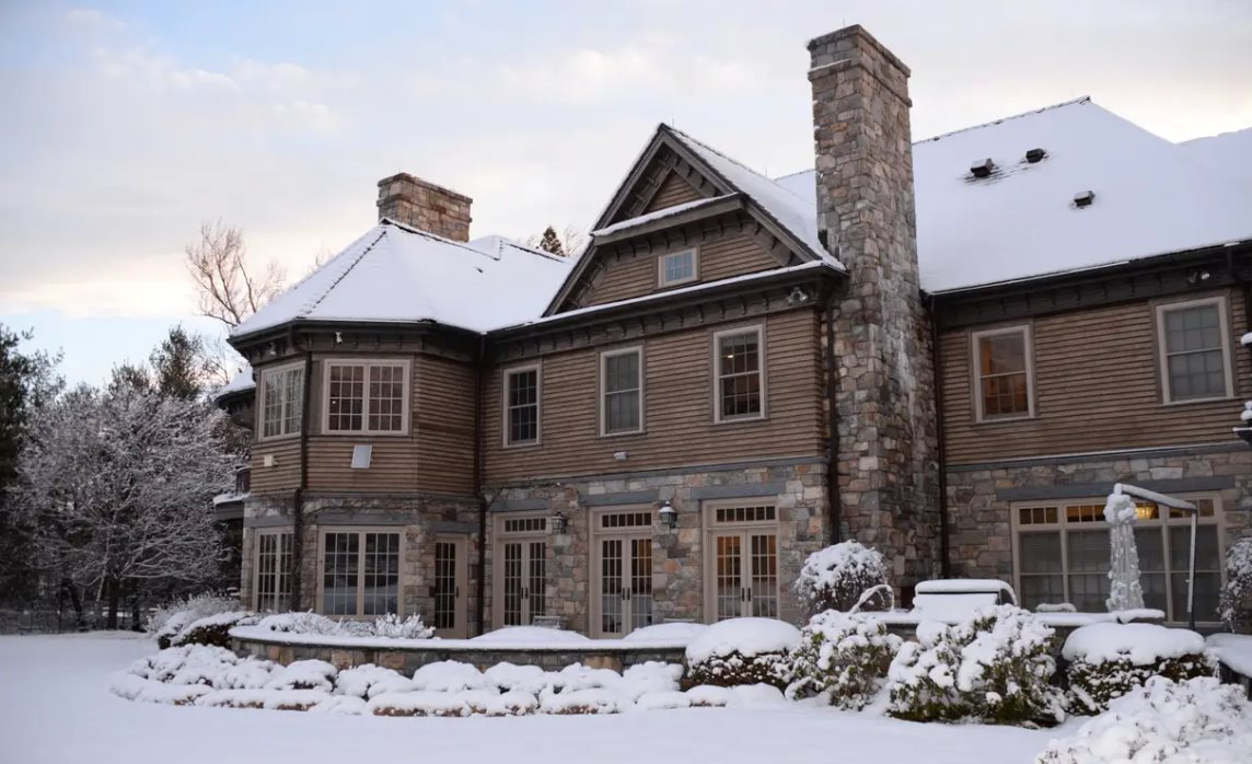 “Choáng” với khối tài sản hàng trăm triệu USD của tỷ phú lừa đảo, nước Mỹ thanh lý 3 năm vẫn chưa hết- Ảnh 3.