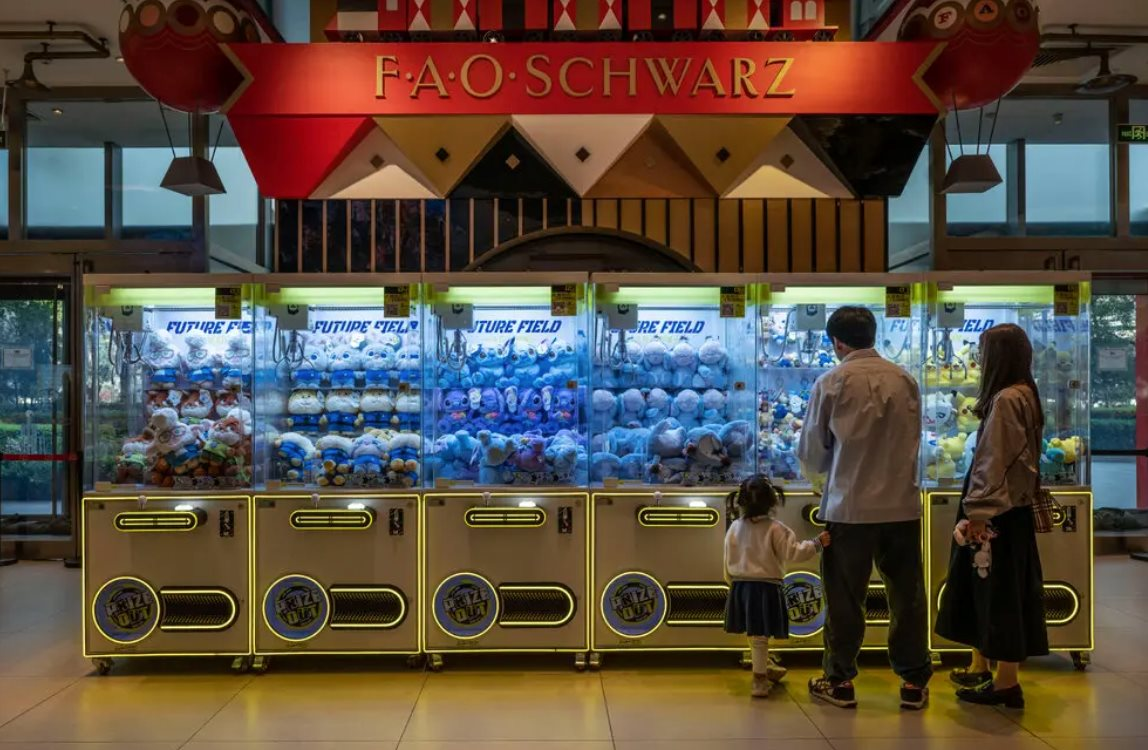 Buồn của nền kinh tế thứ 2 thế giới: Tỷ lệ sinh thấp kỷ lục, xu hướng già hoá gần như khó đảo chiều, 240 triệu người trẻ không tìm được hạnh phúc- Ảnh 2.