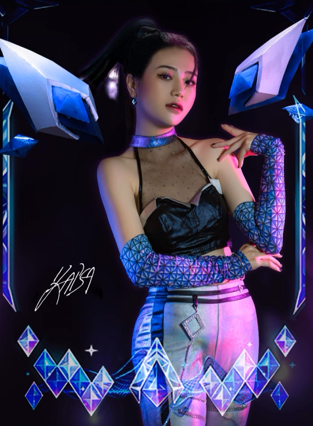 Chạm mặt Ái Nữ Hư Không Kai'Sa phiên bản Mai Linh Zuto, fan nam