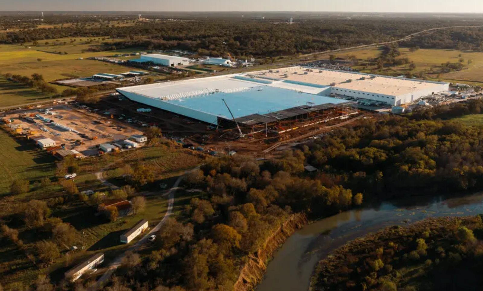 Elon Musk lừa cả thế giới: Bí mật xây đế chế 90 công ty thâu tóm BĐS, Ít nhất 37 thực thể chỉ phục vụ mục đích cá nhân- Ảnh 3.