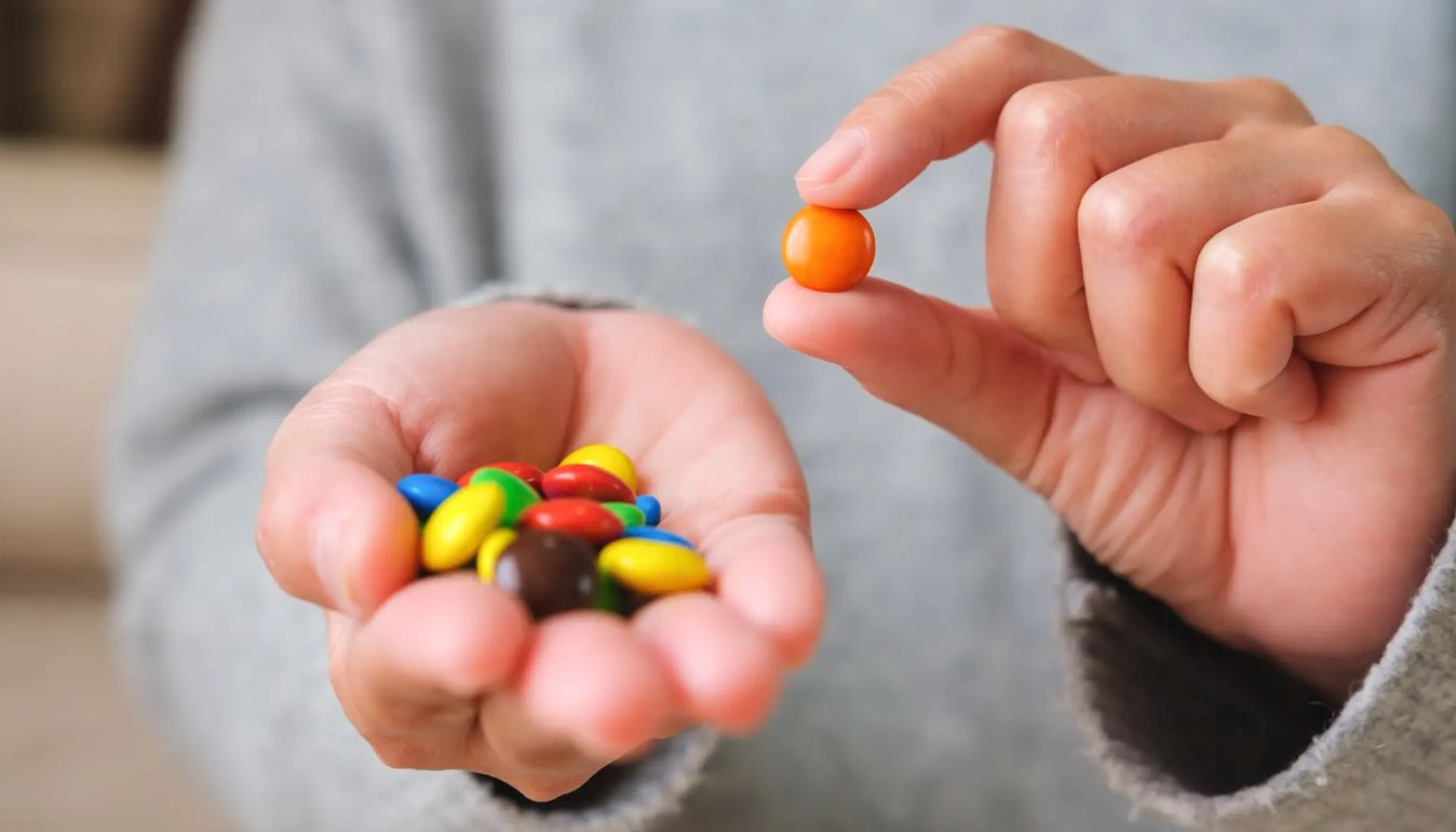 Nóng: Thương hiệu kẹo nổi tiếng M&M’s bất ngờ bị thu hồi vì vi phạm- Ảnh 2.