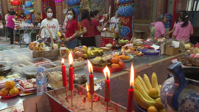 TRỰC TIẾP: Cả châu Á rộn ràng đón Tết Bính Ngọ 2026: Pháo hoa rợp trời tiễn biệt năm cũ, chào mừng một năm mới đầy hy vọng- Ảnh 17.