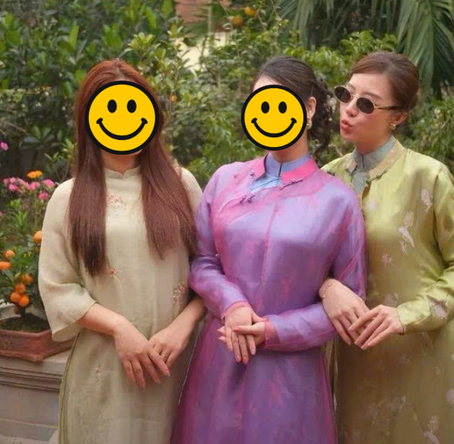 Quân A.P cùng vợ yêu 14 năm về quê dịp Tết- Ảnh 3. Quân A.P cùng vợ yêu 14 năm về quê dịp Tết- Ảnh 3.