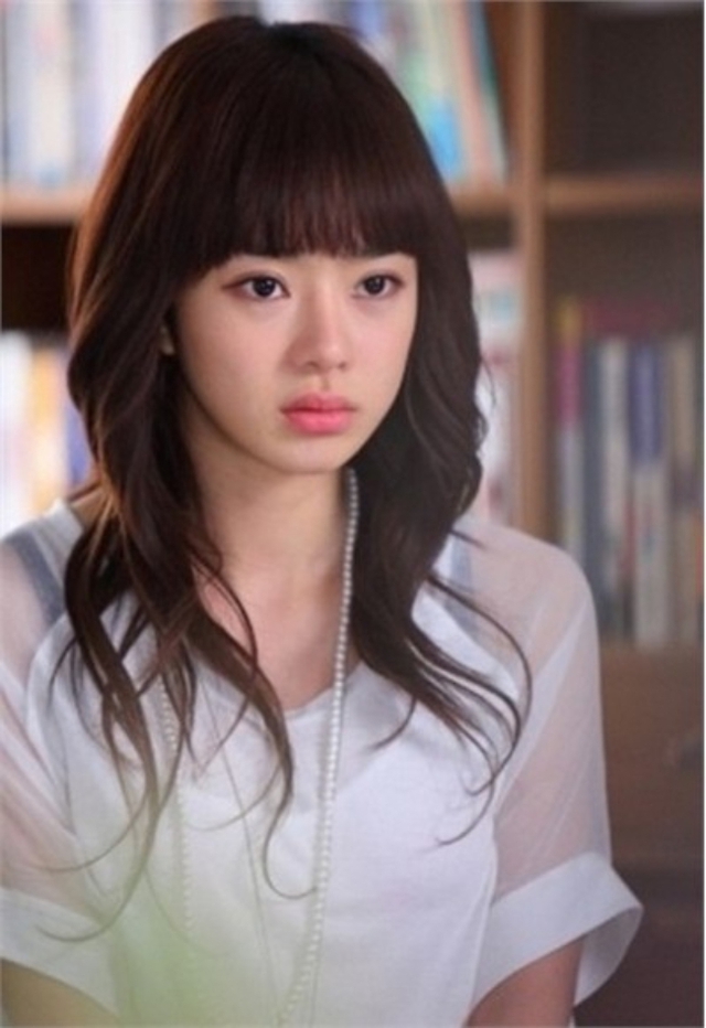 Đại mỹ nhân showbiz thất thế, bị tất cả bạn bè từ mặt hậu “dao kéo” hỏng- Ảnh 1.