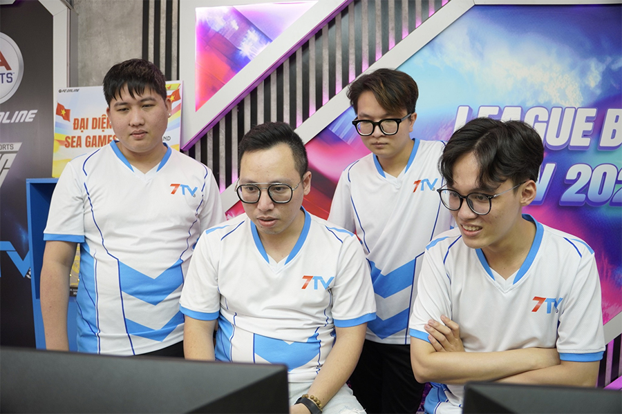 Lịch thi đấu Esports SEA Games 33 ngày 14/12: Chờ huy chương từ FCO và MLBB sg esports 1412 1