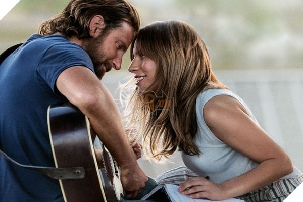 Nhạc phim của A Star is Born mang tên Shallow.