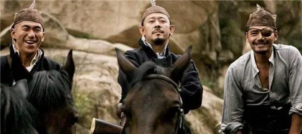 Sĩ tử thời xưa mang theo nhiều lộ phí lên kinh mà thổ phỉ không dám cướp: Vì thứ buộc trên người họ- Ảnh 3.