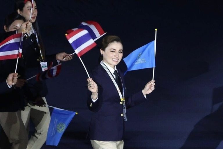 Chân dung Hoàng hậu Thái Lan vừa giành huy chương vàng SEA Games 33- Ảnh 3.