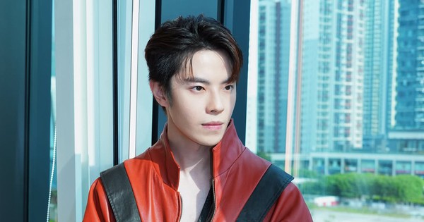 Nam diễn viên duy nhất đóng 65 tập phim trong 5 ngày: Làm việc 20 tiếng mỗi ngày, siêu nhân cũng phải gọi bằng điện thoại snapinsta ai3494616260145801511 124225 1769925288280 1769925289110965331868 34 0 599 1080 crop 17699254071611532446906jpg