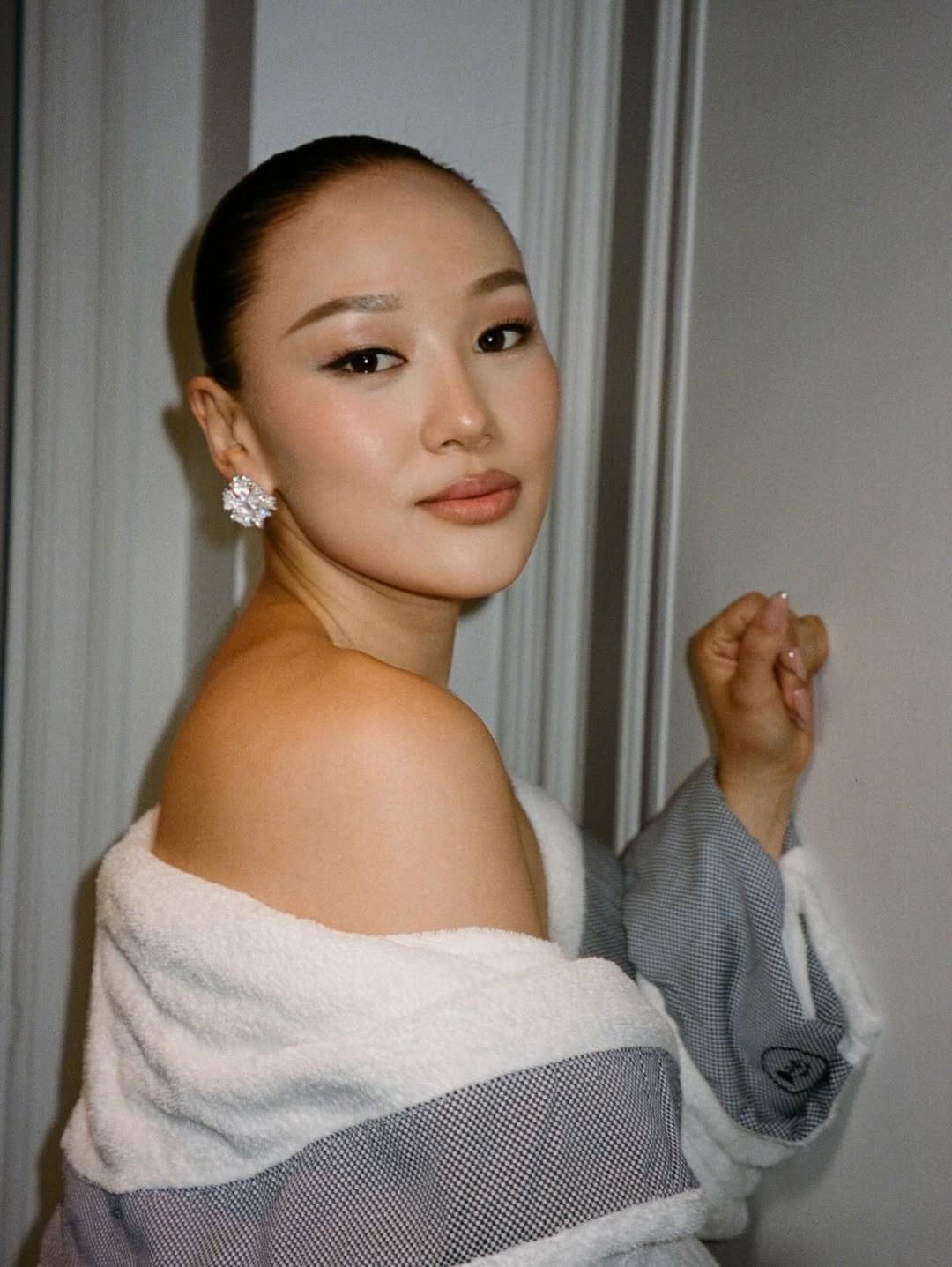 Phim 18+ cổ trang hay nhất 2026 xuất hiện rồi: Nữ chính đẹp mướt mườn mượt, chắc chắn phải xem lại lần 2- Ảnh 7.