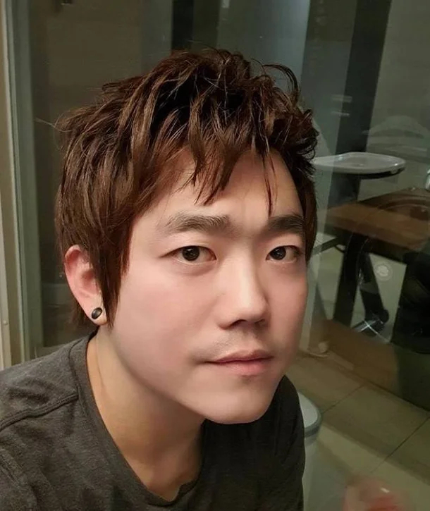 Căng: 3 khách say rượu làm loạn trong quán ăn của ca sĩ nổi tiếng vì 4 triệu, đôi bên tranh cãi náo động cả khu phố- Ảnh 1.