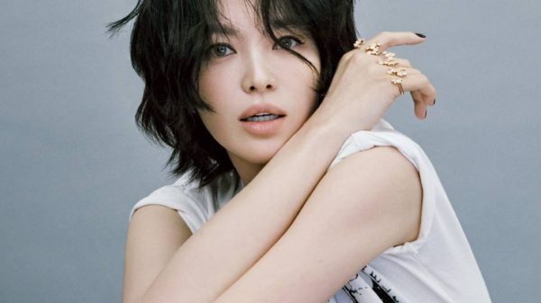 Nhan sắc Song Hye Kyo thời yêu Hyun Bin gây sốt trở lại, 16 năm trời trôi đi mà như hôm qua với hôm nay song hye kyo29 1771853115067 1771853115201476985181