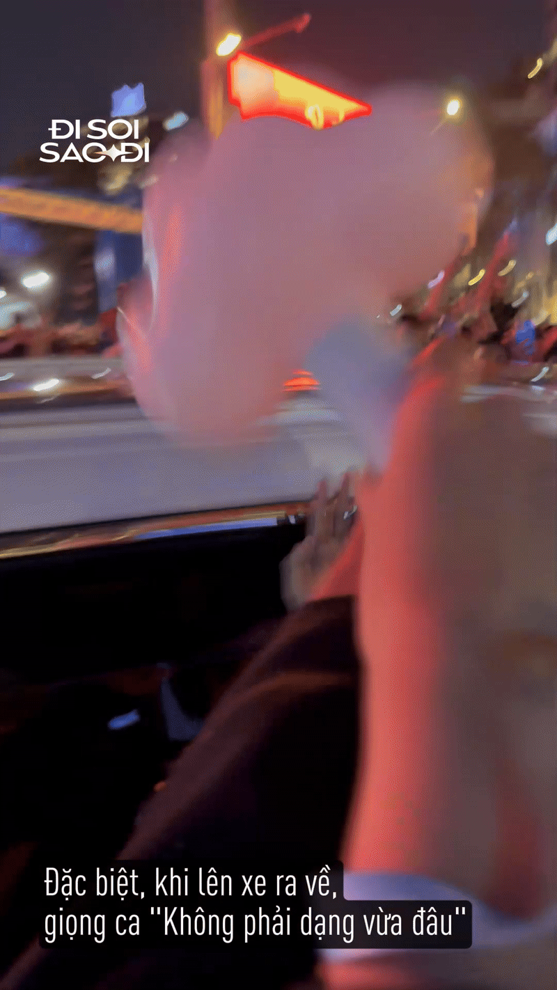 Vệ sĩ căng dù che kín không để lộ Sơn Tùng dù 1 giây, đại gia showbiz nhưng vẫn chung thuỷ với một thứ- Ảnh 8.