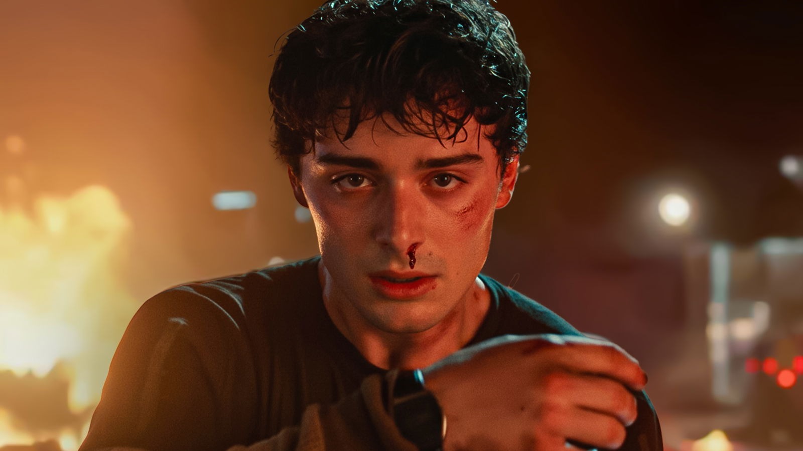 Showbiz làm gì có ai hên như mỹ nam này: Đóng 1 phim giàu cả đời, 17 tuổi làm