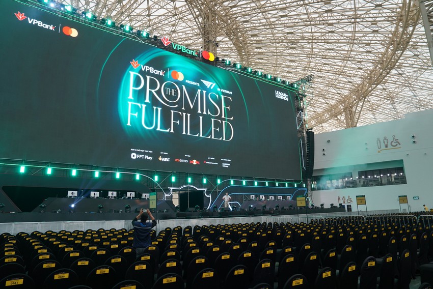 Faker và T1 khuấy động ngày hội của VPBank - Lễ hội eSports lớn chưa từng có tại Việt Nam t1 2012 6