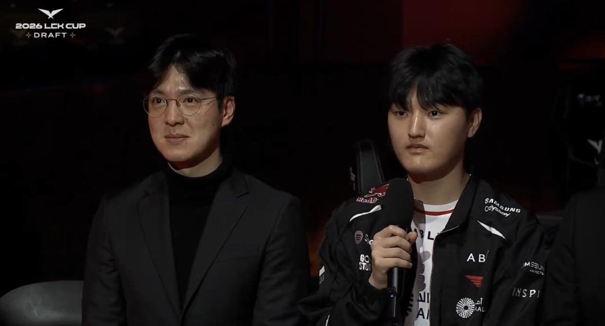 Mùa giải mới chưa bắt đầu nhưng không ít fan T1 đã nghĩ đến chiến tích Mùa giải mới chưa bắt đầu nhưng không ít fan T1 đã nghĩ đến chiến tích