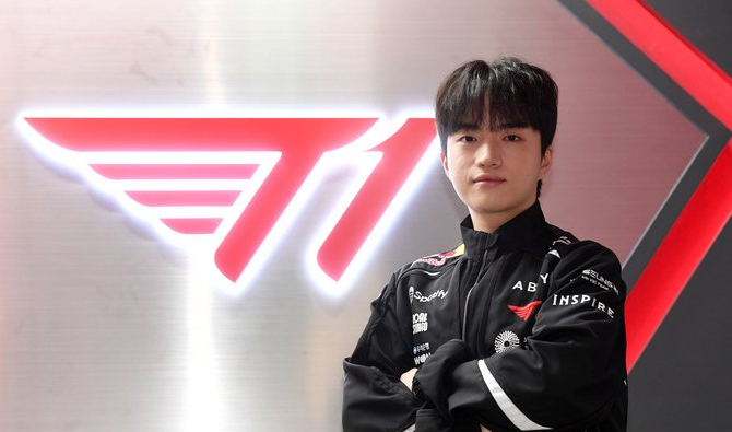 Keria: “Tôi không có lý do để rời T1” – Trách nhiệm, trưởng thành và khát vọng sau kỳ tích 3 lần vô địch CKTG t1 keria 121