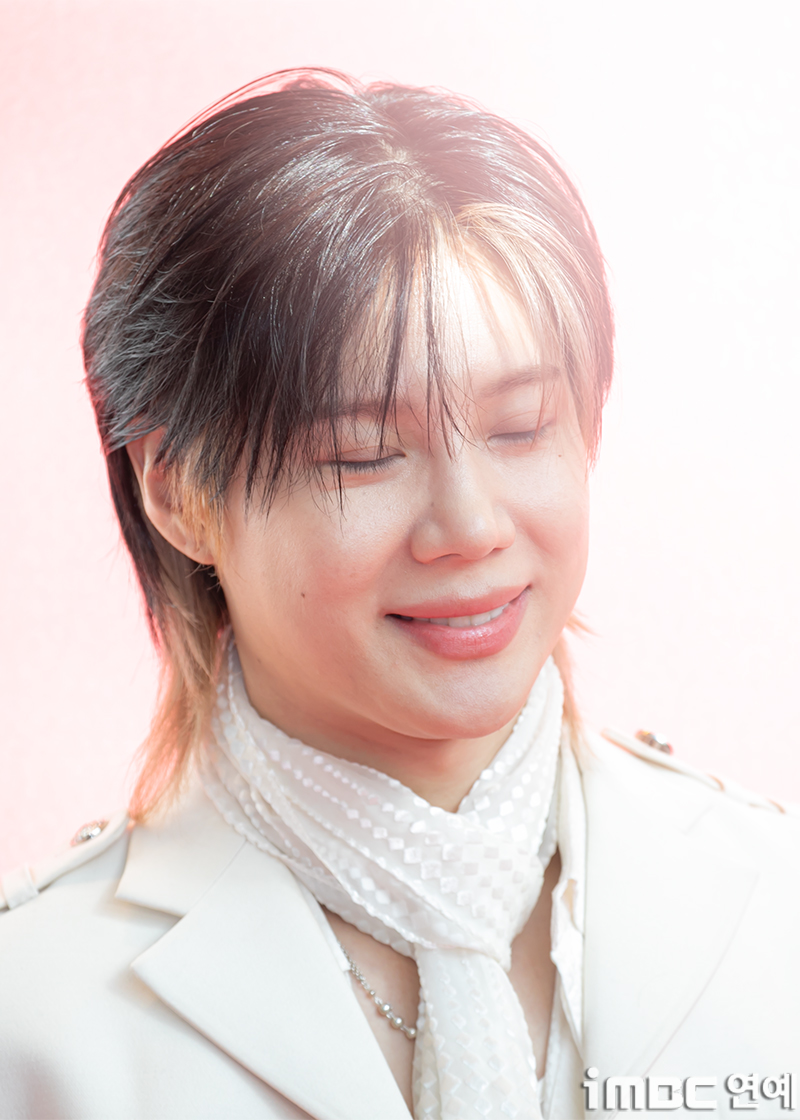 Màn tụt dốc nhan sắc thảm hại của nam ca sĩ T. hạng A gây choáng- Ảnh 3.