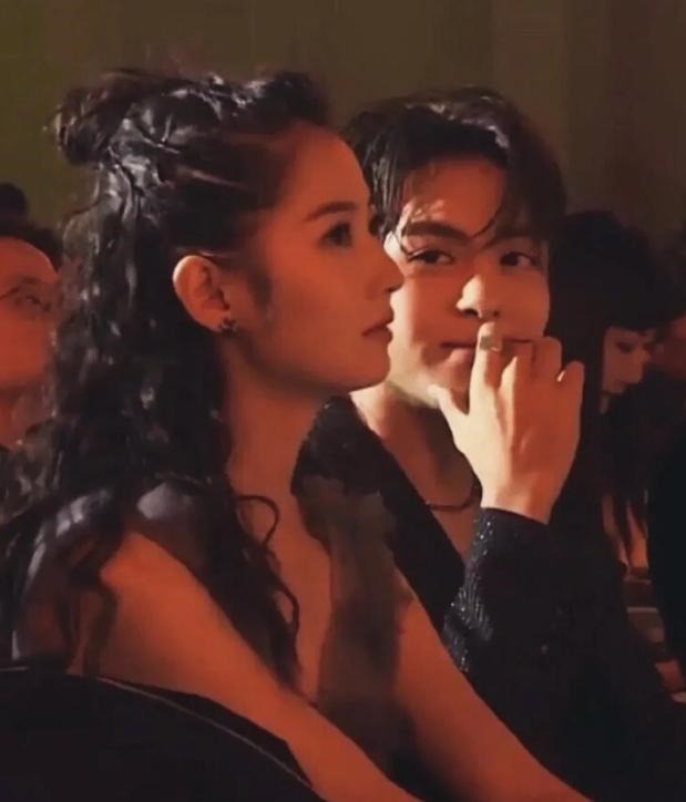 Bắt gặp cặp diễn viên hot nhất năm 2025