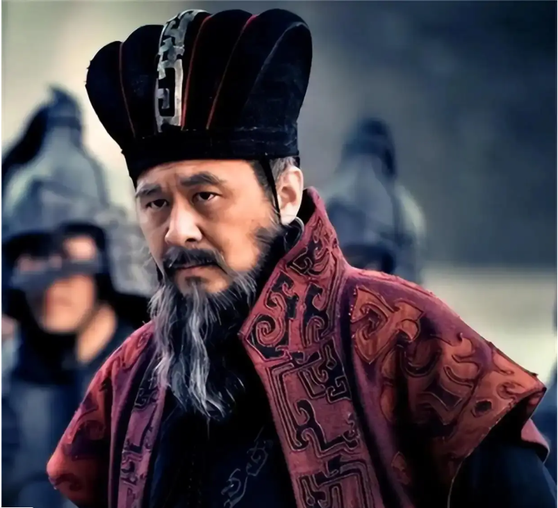 Tào Tháo giết Lữ Bố tưởng trừ đại họa, không ngờ Quách Gia thở dài: Người đáng sợ là kẻ đứng bên cạnh- Ảnh 2.