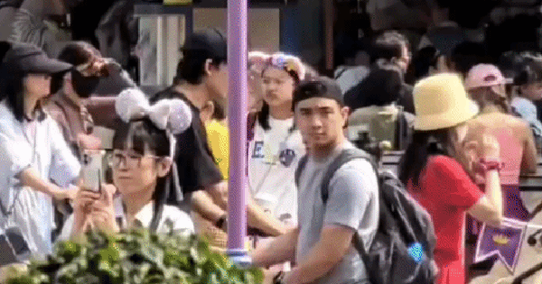 Hài không tưởng: Chị Đẹp và tra nam ly hôn đúng Valentine, nay tái hợp khiến cả MXH phải "dậy sóng" th 01 17720812570661459307740 0 0 275 525 crop 17720812882991856257000gifpng