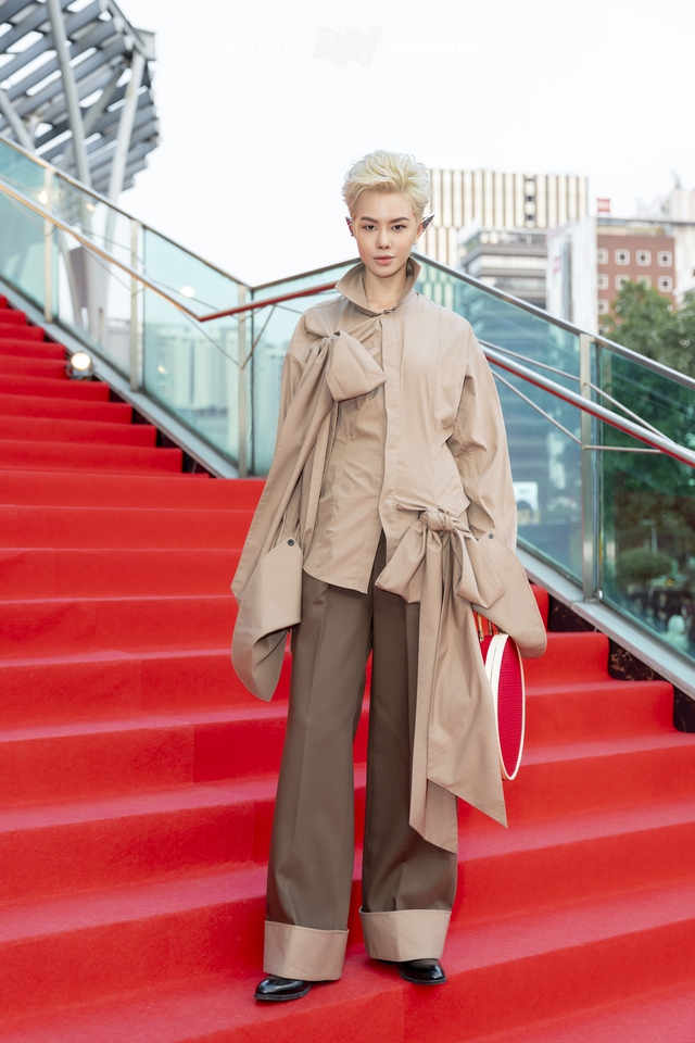 Toàn cảnh siêu thảm đỏ WeChoice Awards: Anh Tú - Diệu Nhi tình tứ, Trường Giang, Hoà Minzy dàn sao cực khủng quy tụ!- Ảnh 36.