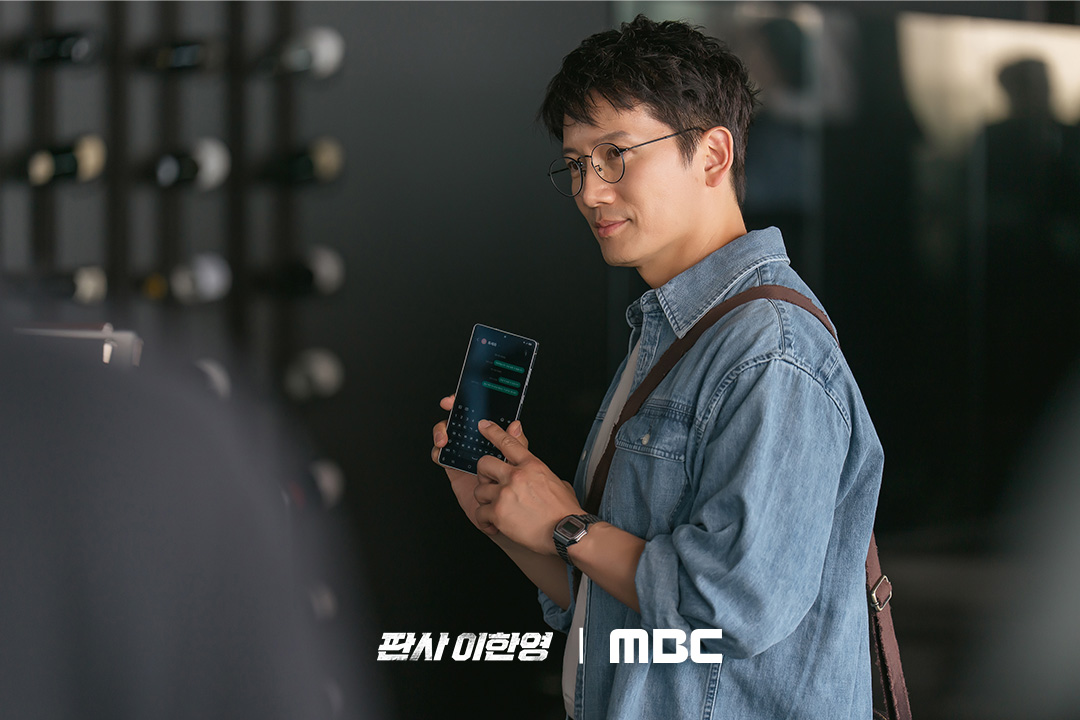 Mới đầu năm đã có phim Hàn lập kỷ lục rating cao nhất mọi thời đại: Nam chính là