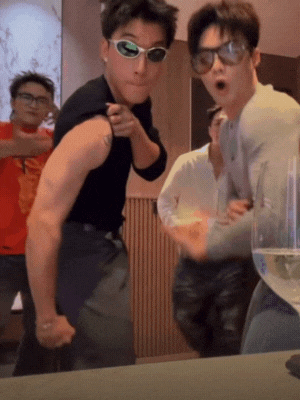 "Tóm dính" dàn GERDNANG: HIEUTHUHAI không hẹn hò mà tụ tập hội bạn, hoá ra "đêm kinh hoàng" của Vbiz xuất phát từ đây! thiet ke chua co ten 1 1766979171858 17669791727262130256973