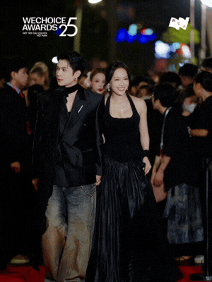 Anh Tú và Diệu Nhi không rời nửa bước tại thảm đỏ WeChoice Awadrs, gấp đôi visual hoá ra là thế này!- Ảnh 1.