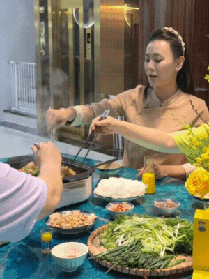 Phương Oanh lộ diện, ngoại hình hiện tại sao lại thế này?- Ảnh 3.