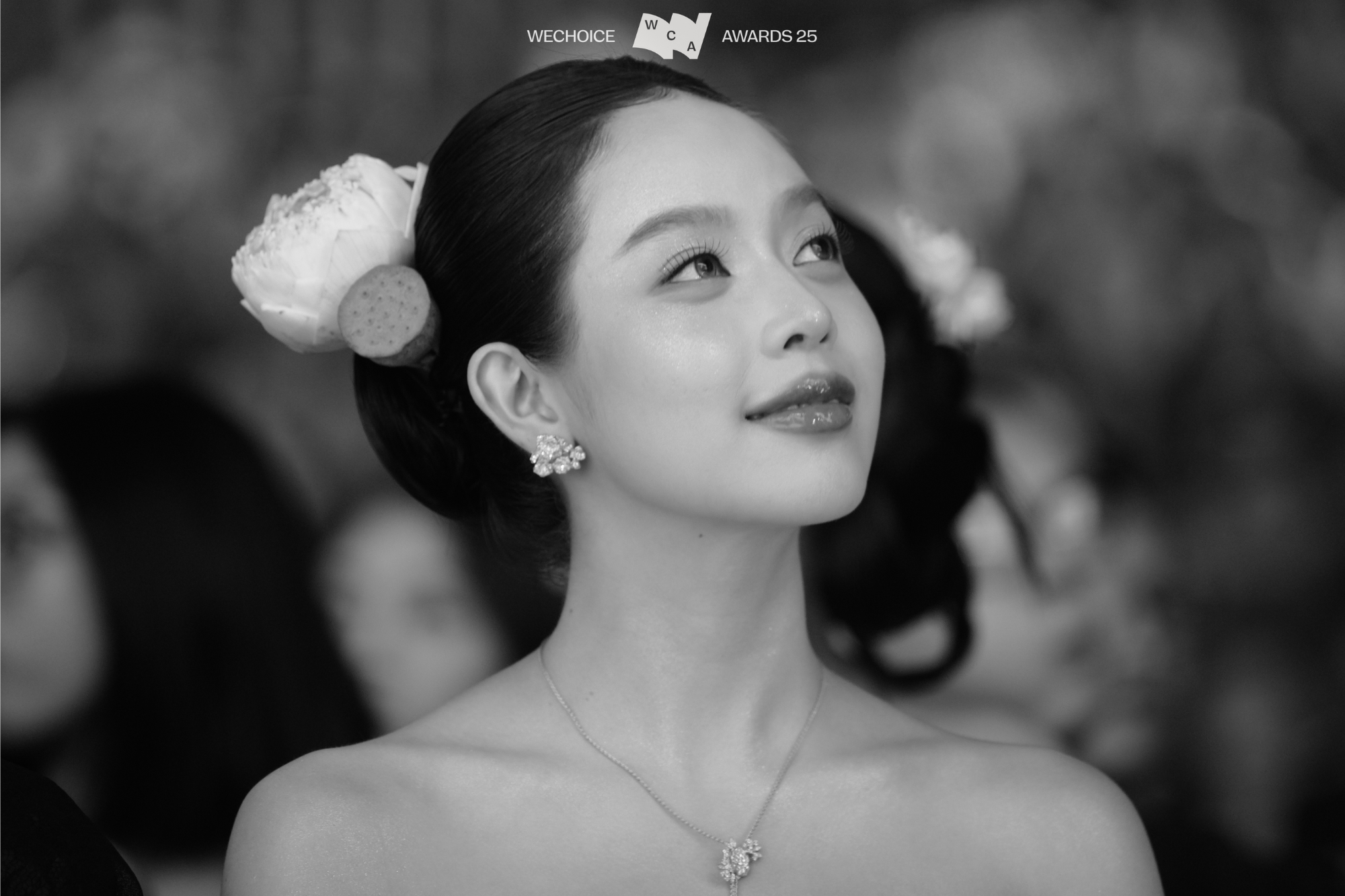 Có mỹ nhân ở WeChoice Awards đẹp đến mức chấp mọi khung hình, visual càng zoom cận càng vô lý- Ảnh 4.