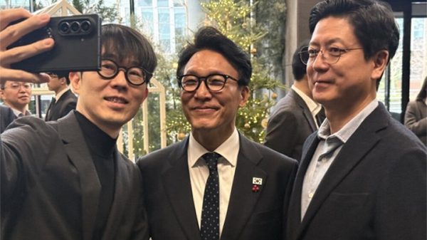 Thủ tướng Hàn Quốc Kim Min-seok thăm Nexon, cam kết nâng tầm ngành game và Esports thu tuong han nexonjpg